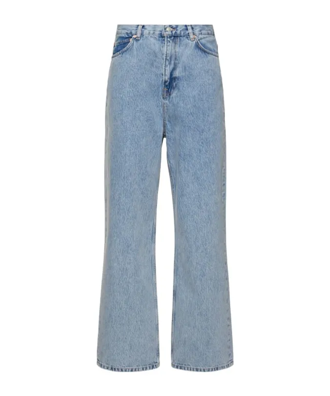 Straight Jeans