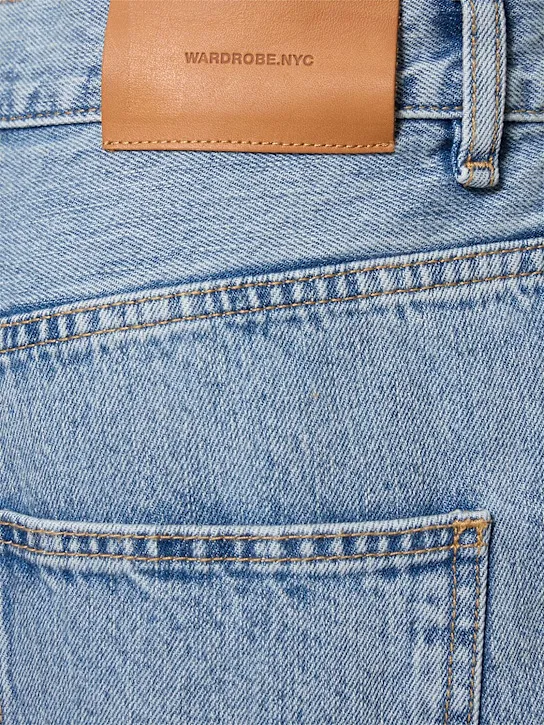 Straight Jeans