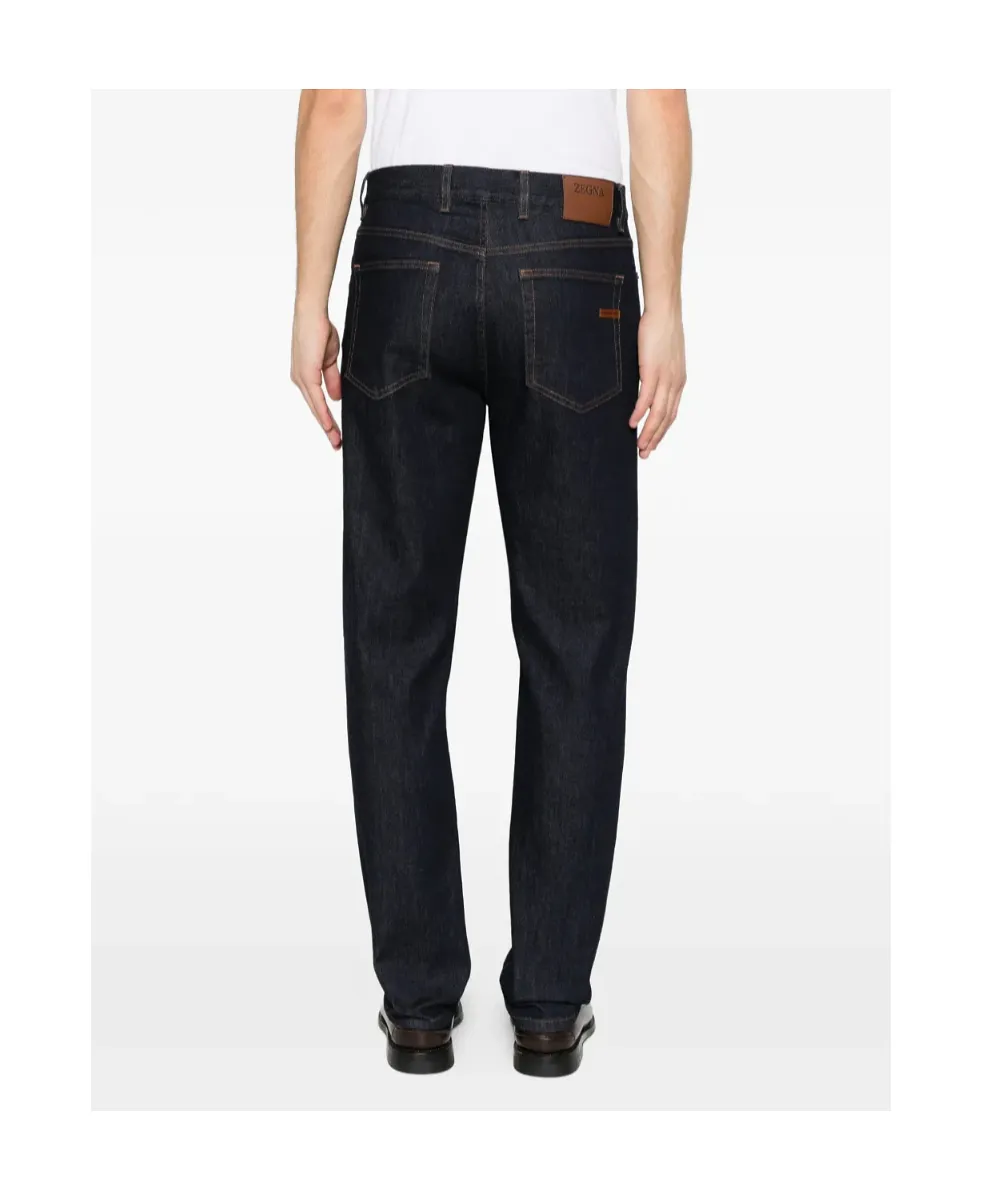 Buttoned Jeans