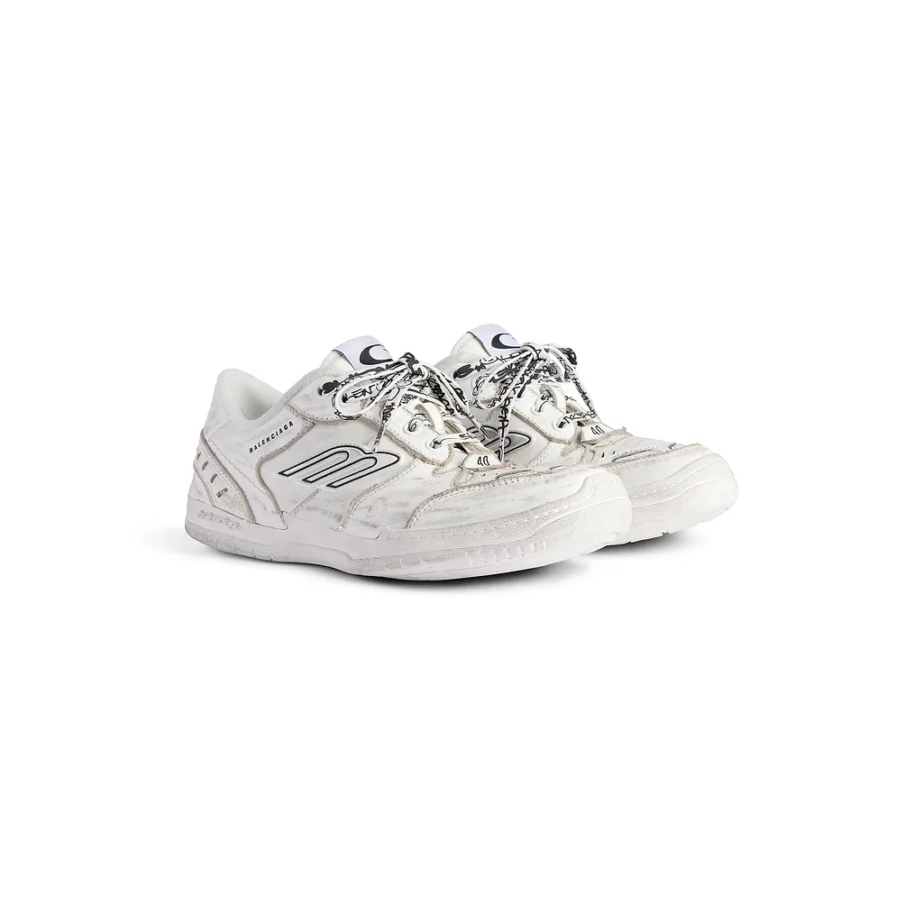 Hamptons Medium Worn-Out Sneaker