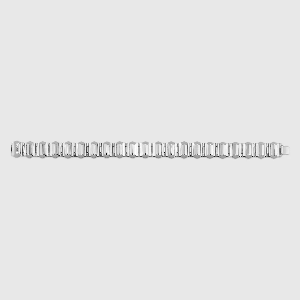 Choker Necklace With Geometric Studs