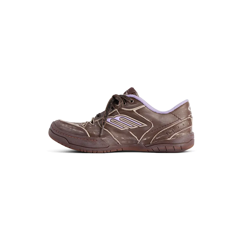 Hamptons Medium Worn-Out Sneaker