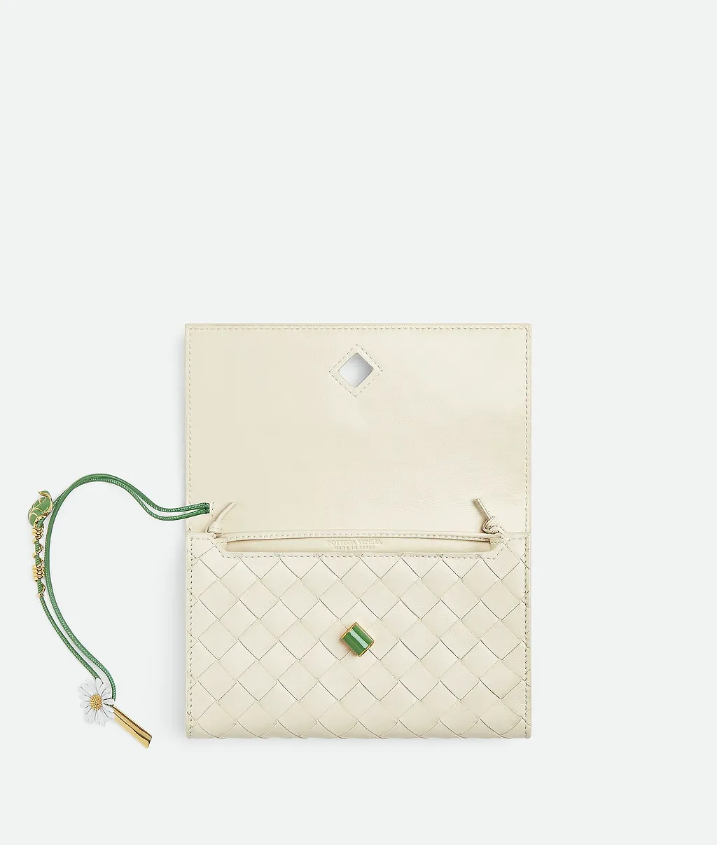 Andiamo Daisy Pouch