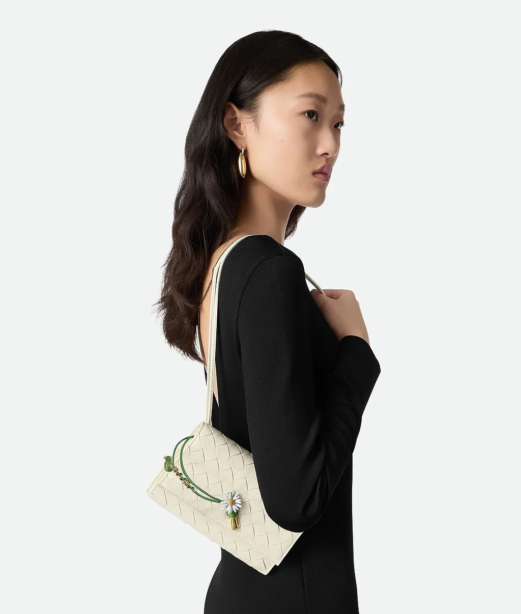 Andiamo Daisy Pouch