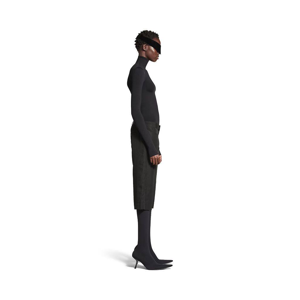 Low Waist Capri Pants