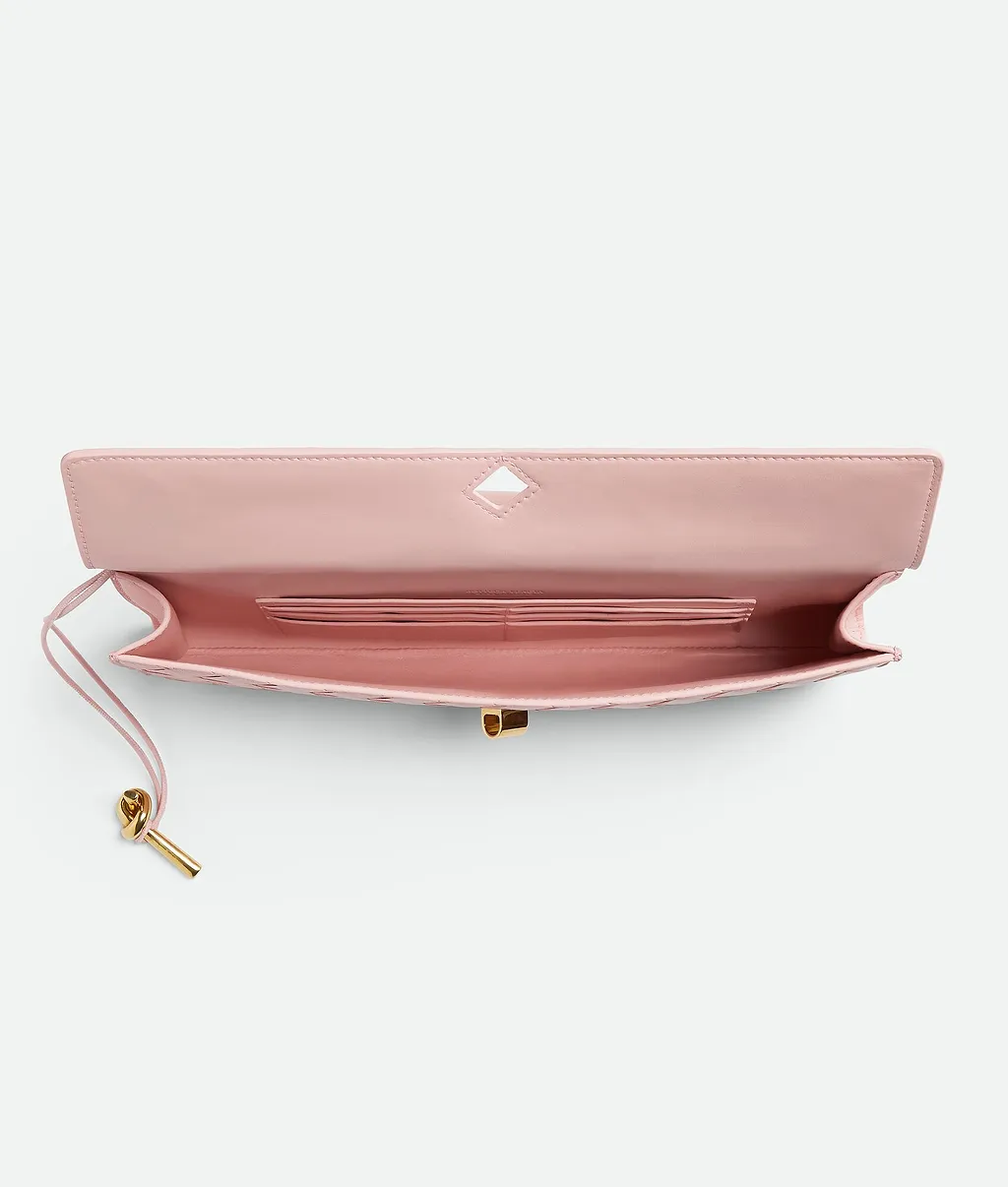 Andiamo Clutch