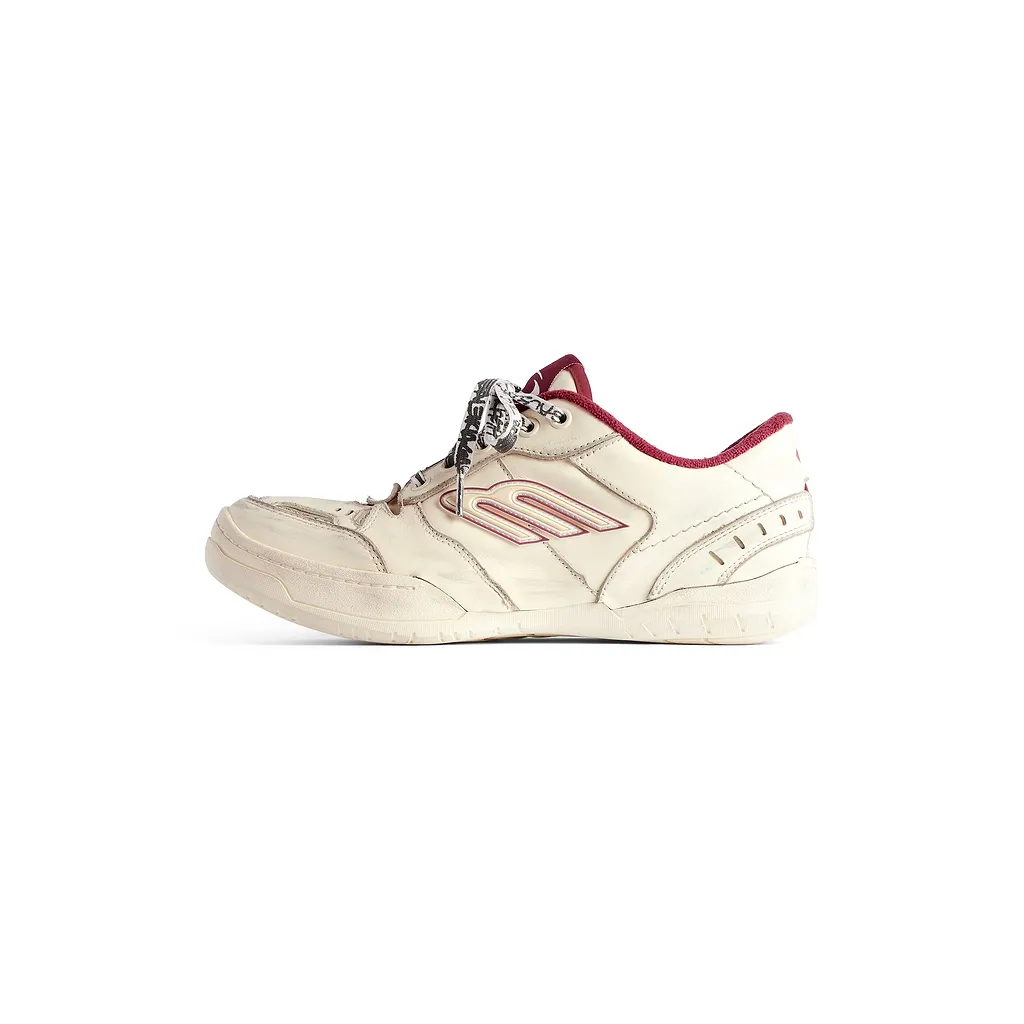 Hamptons Medium Worn-Out Sneaker