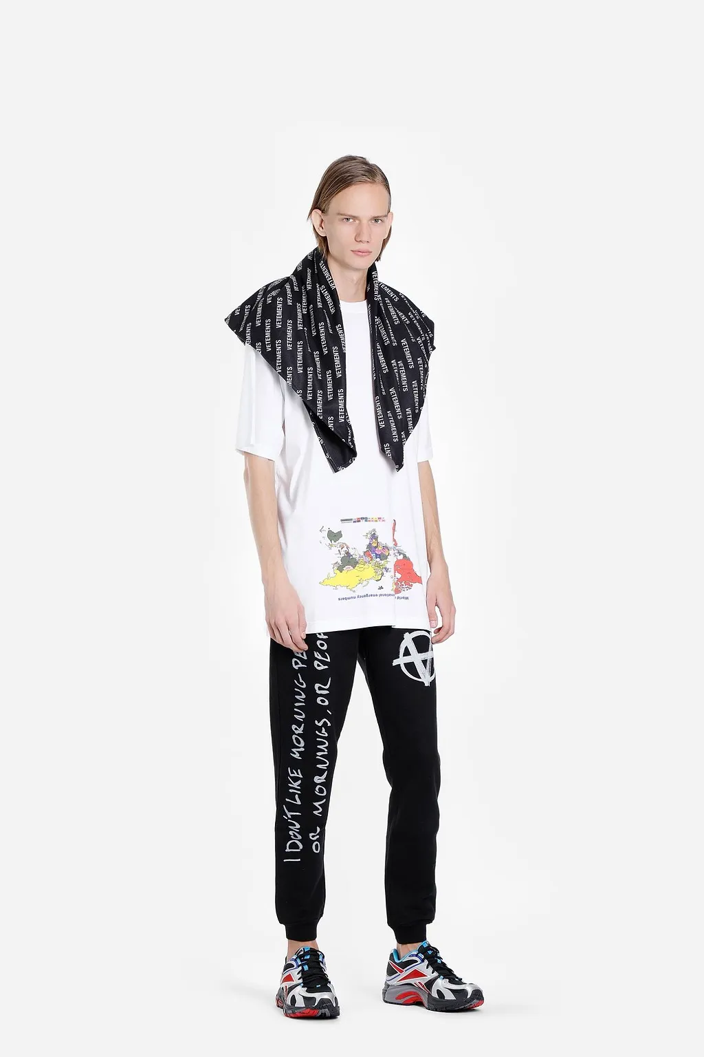 Logo Scarf