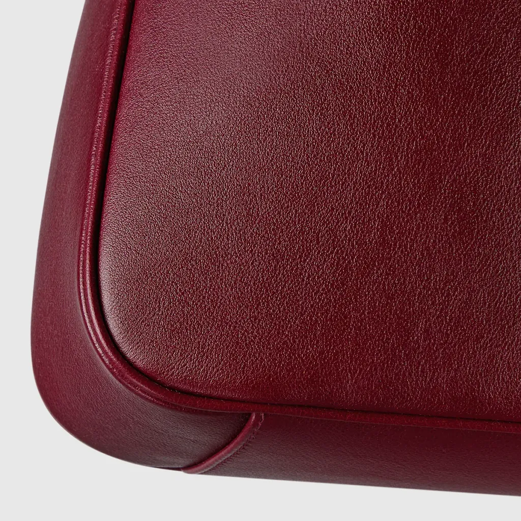 Gucci Diana Medium Shoulder Bag