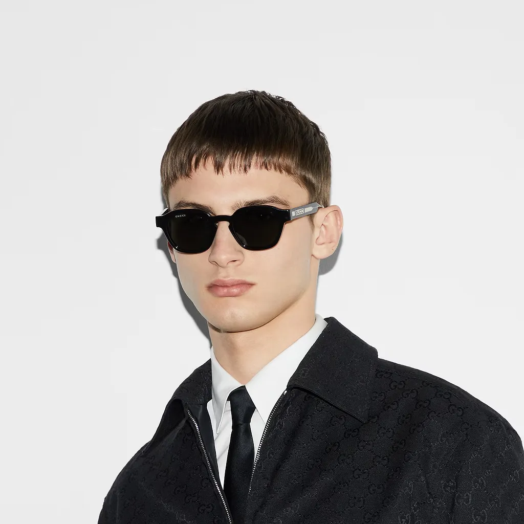 Oval Frame Sunglasses