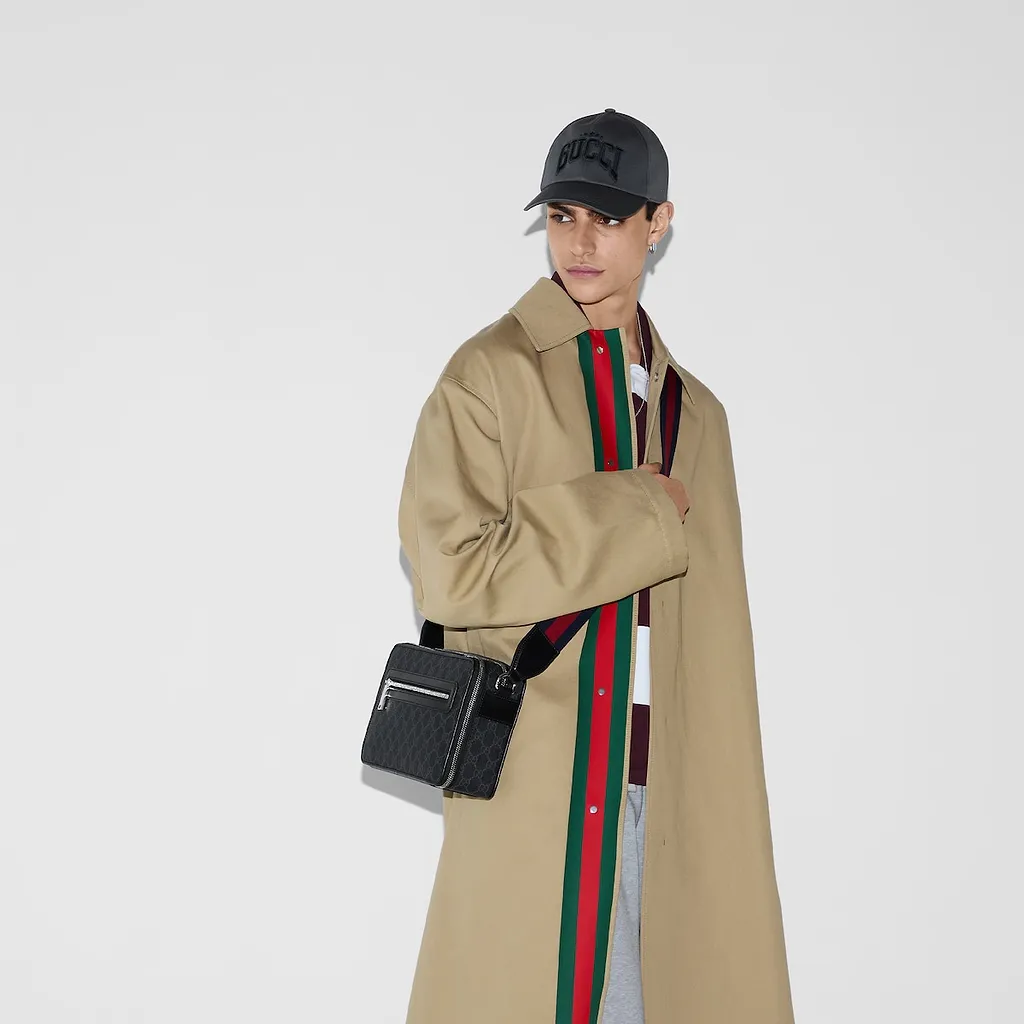 Medium Gg Crossbody Bag