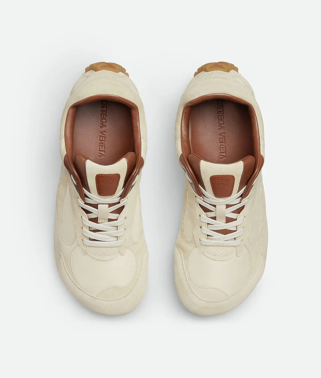 Orbit Flash Sneaker