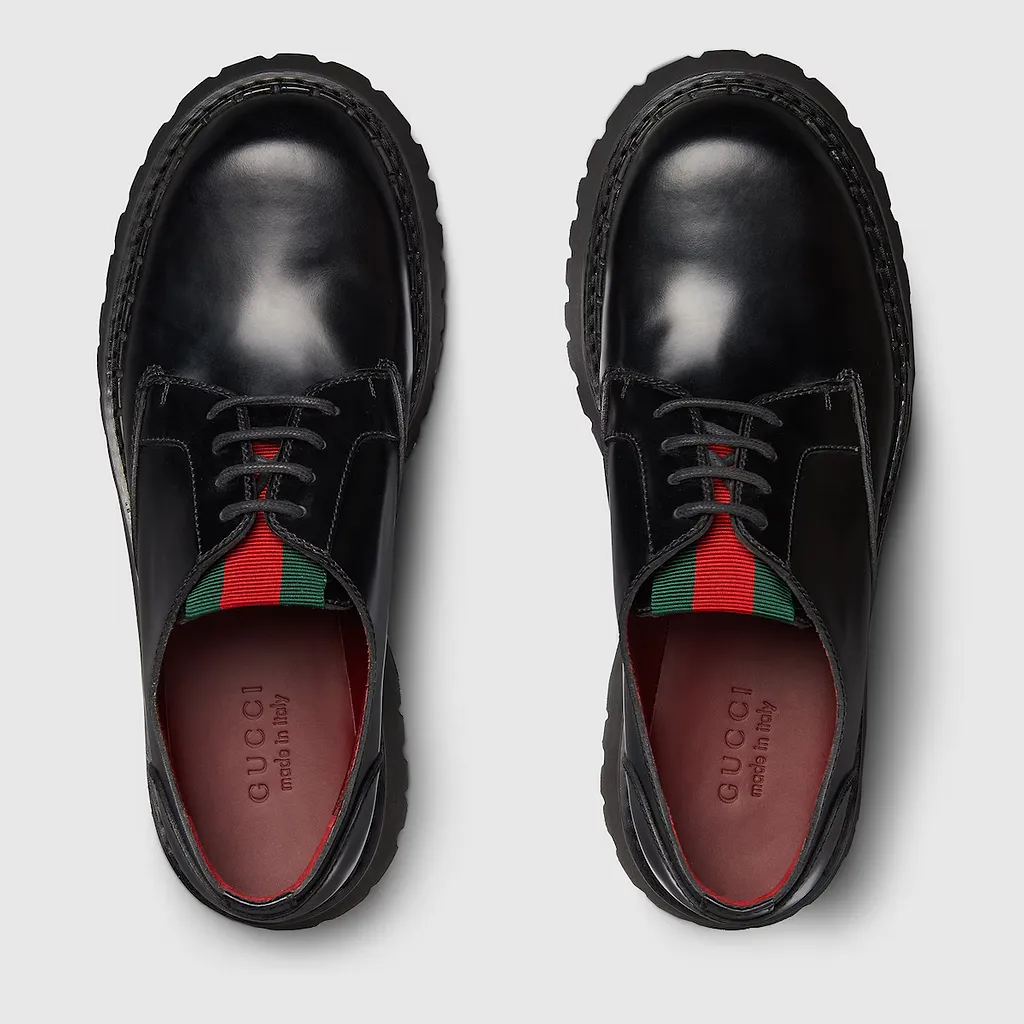 Lace-Up Shoe With Web