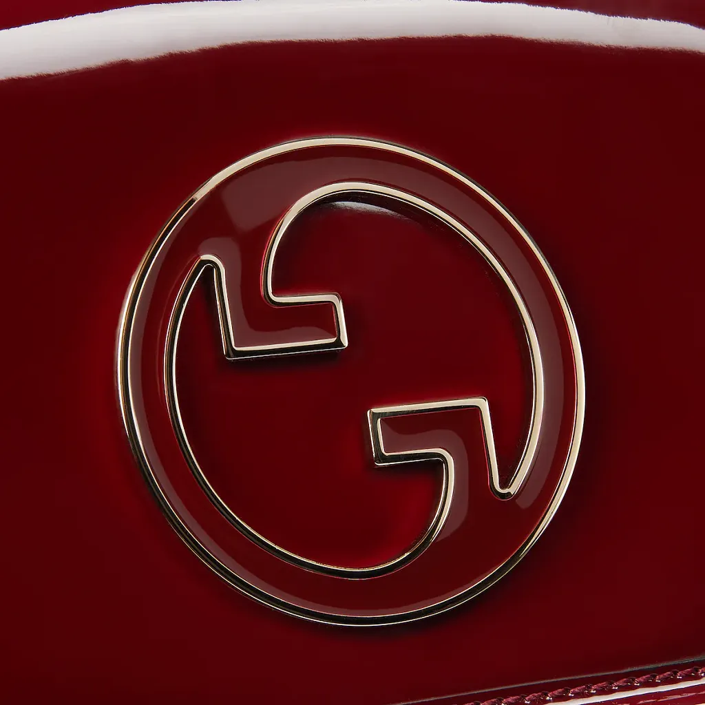 Gucci Blondie Medium Shoulder Bag