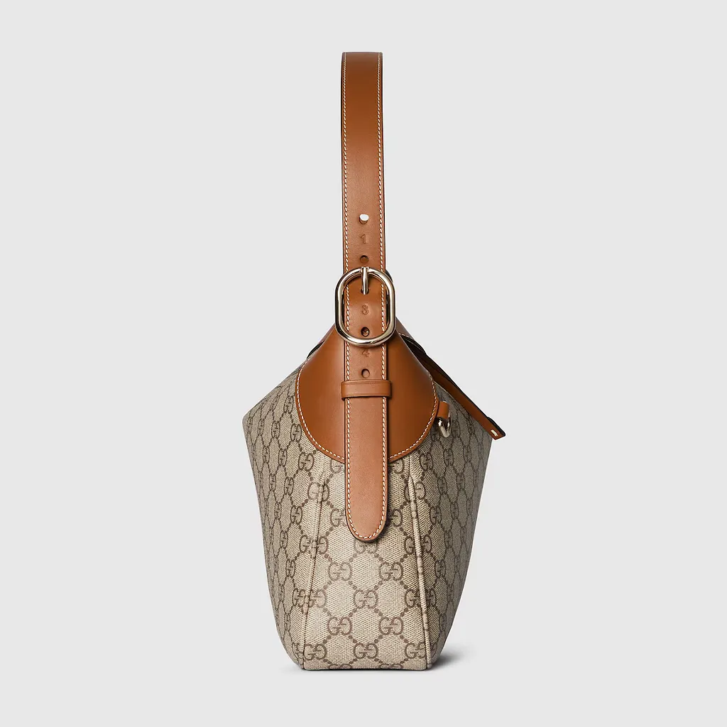 Gg Emblem Medium Shoulder Bag
