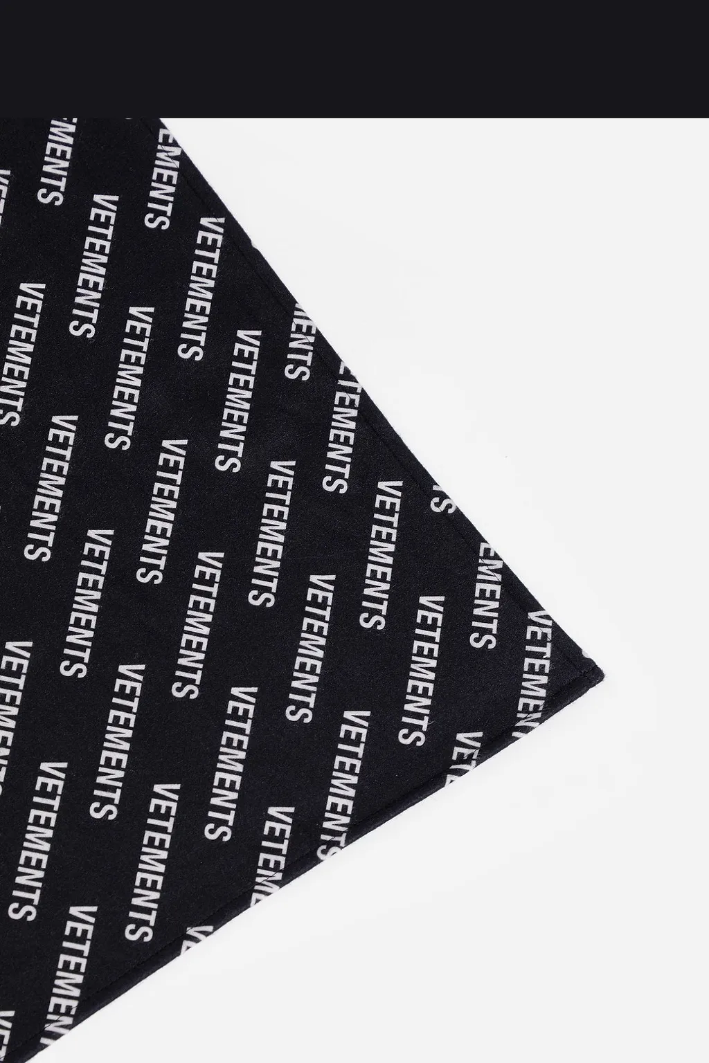 Logo Scarf