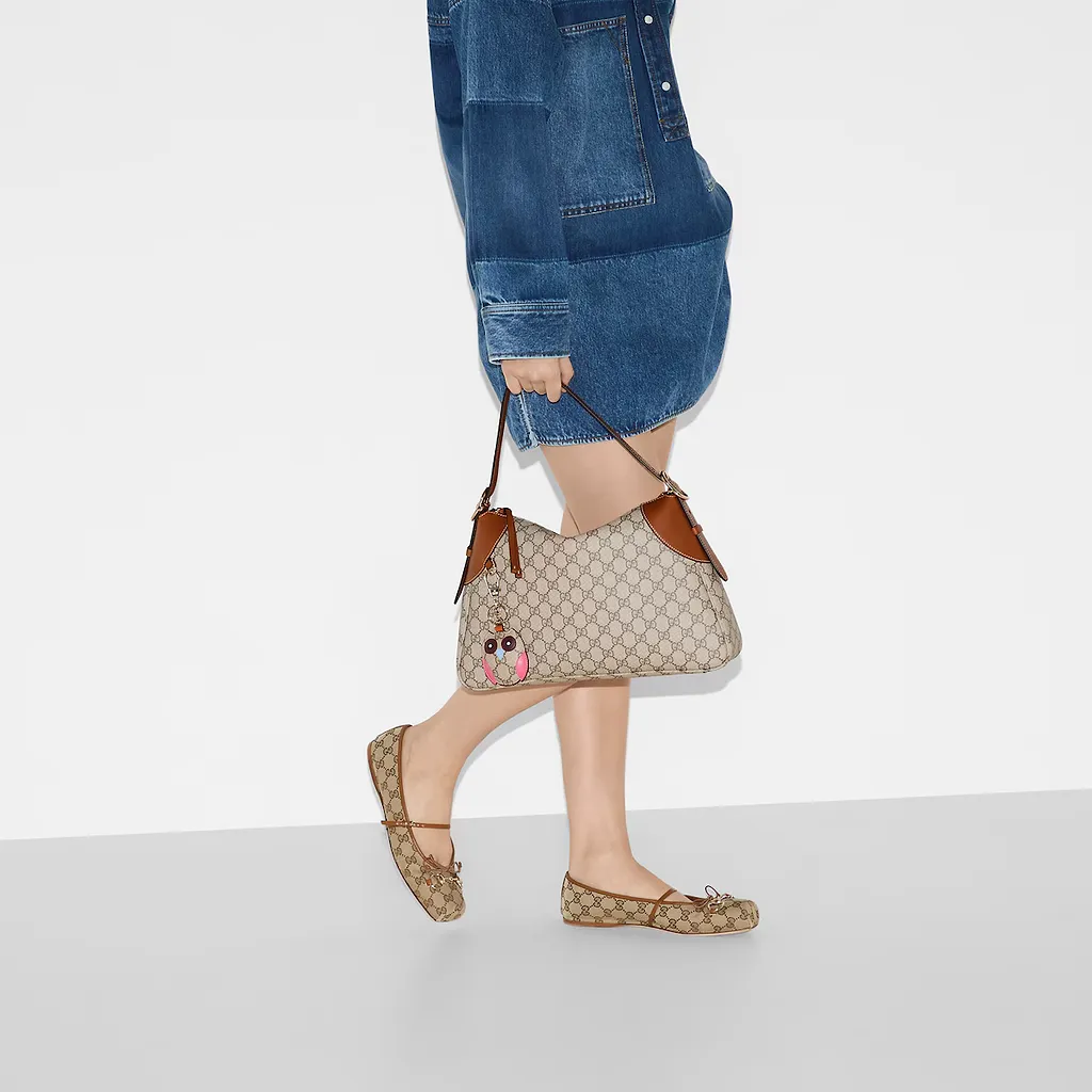 Gg Emblem Large Shoulder Bag