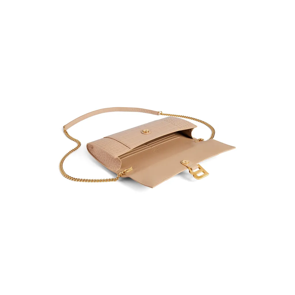 Hourglass Pochette With Chain