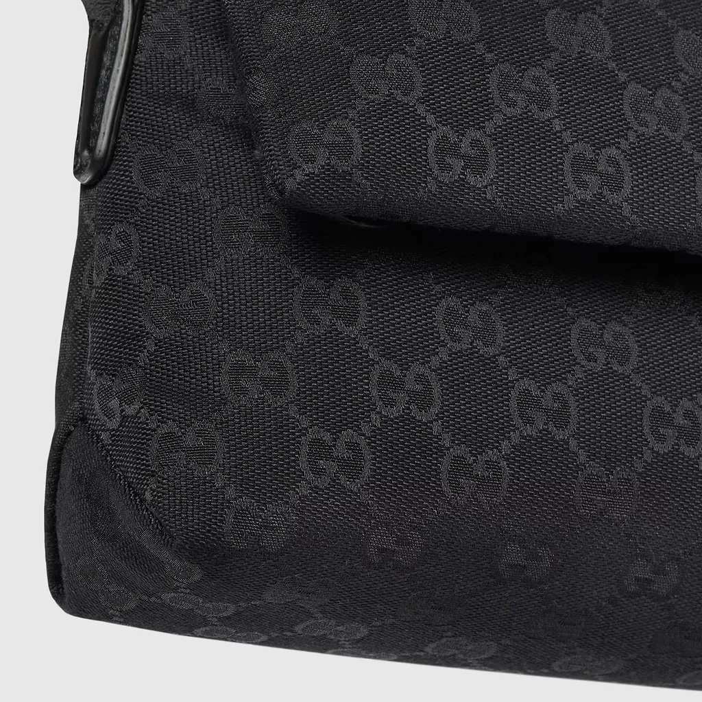 Gg Canvas Small Crossbody Bag