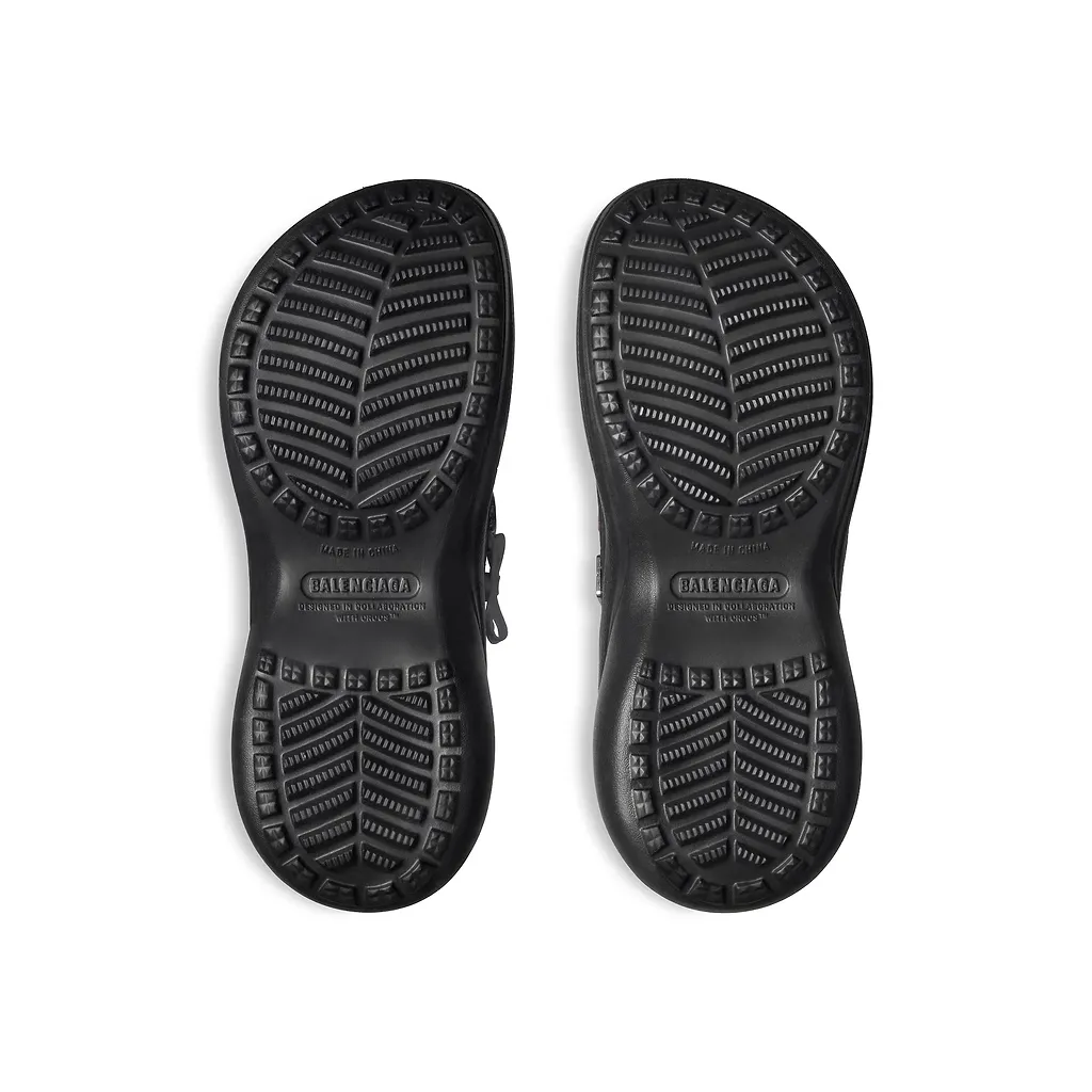 Crocs Thong Jibbitz