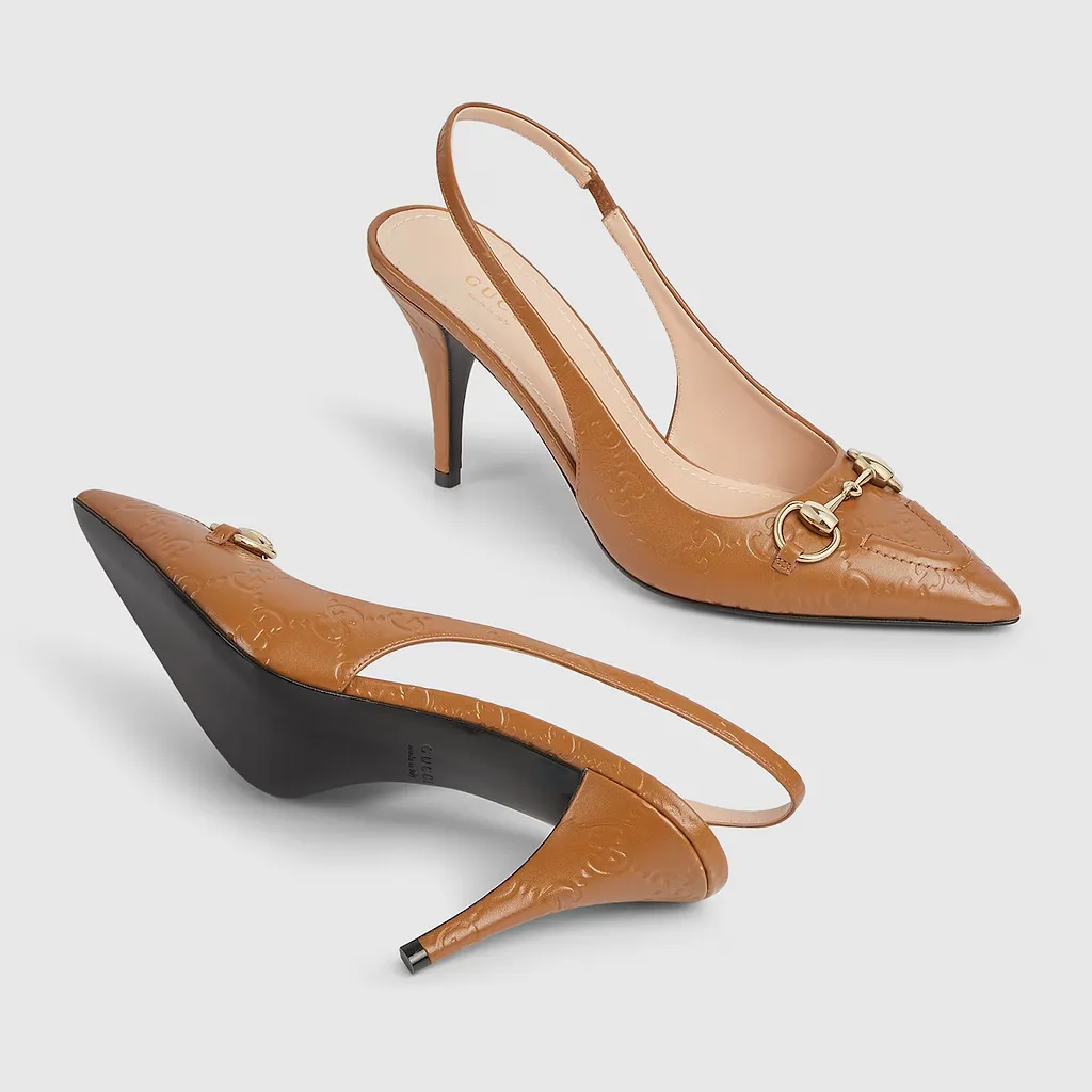 Horsebit Pump