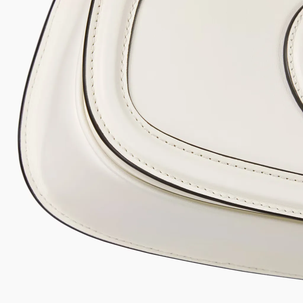 Gucci Blondie Medium Top Handle Bag