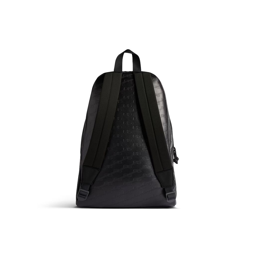 Signature Backpack Medium