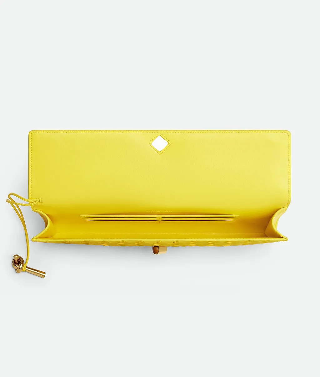 Andiamo Clutch