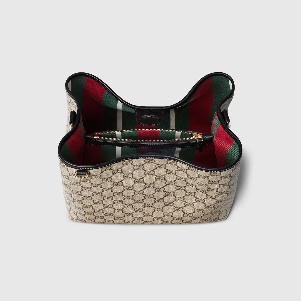 Gg Emblem Medium Bucket Bag