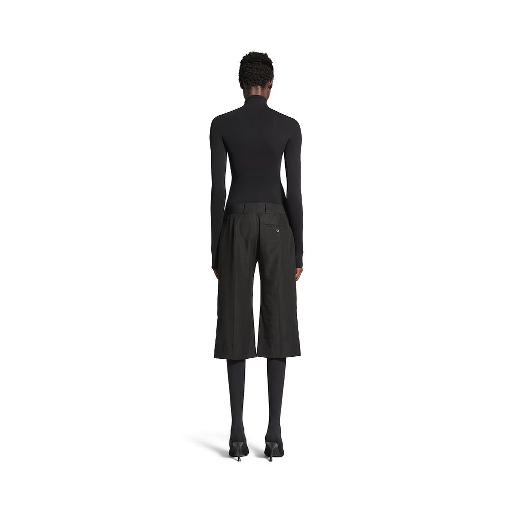 Low Waist Capri Pants