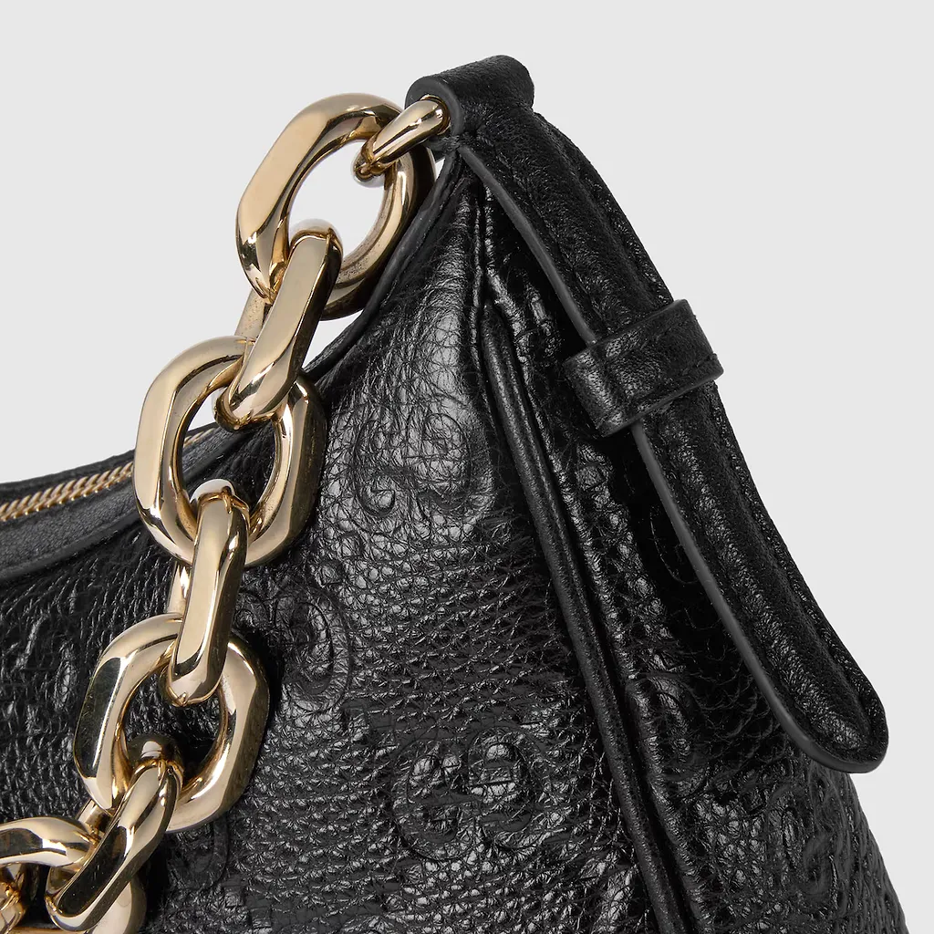 Gg Emblem Medium Shoulder Bag