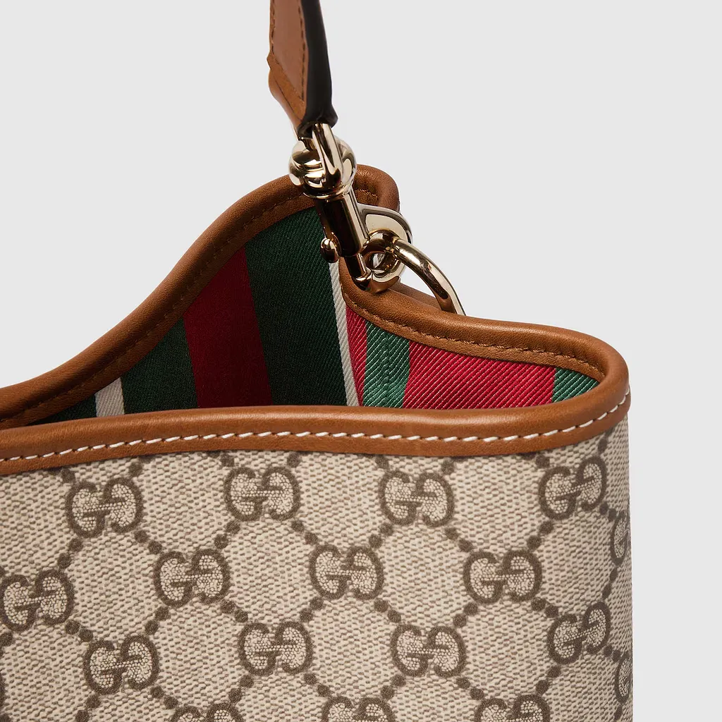 Gg Emblem Medium Bucket Bag