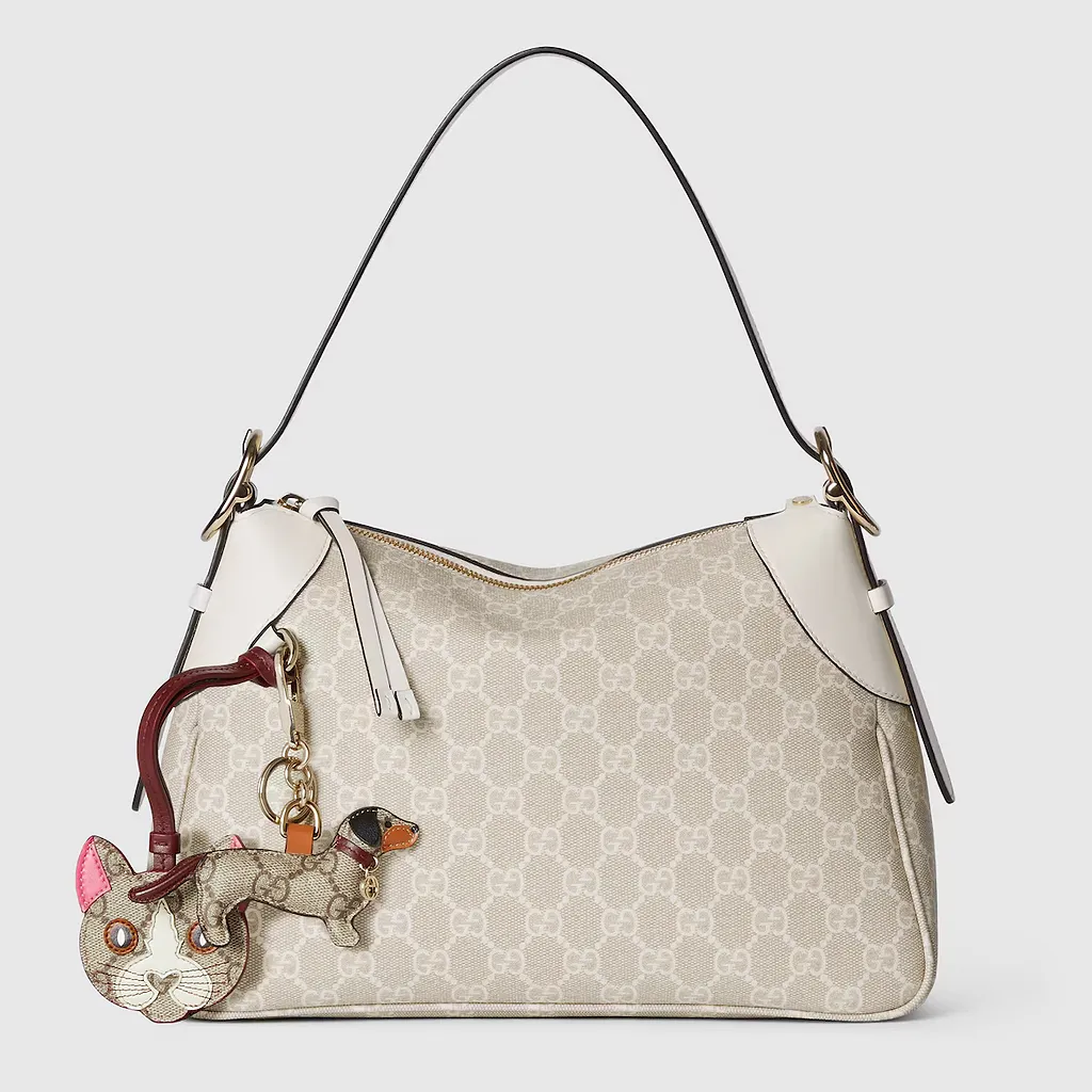Gg Emblem Medium Shoulder Bag