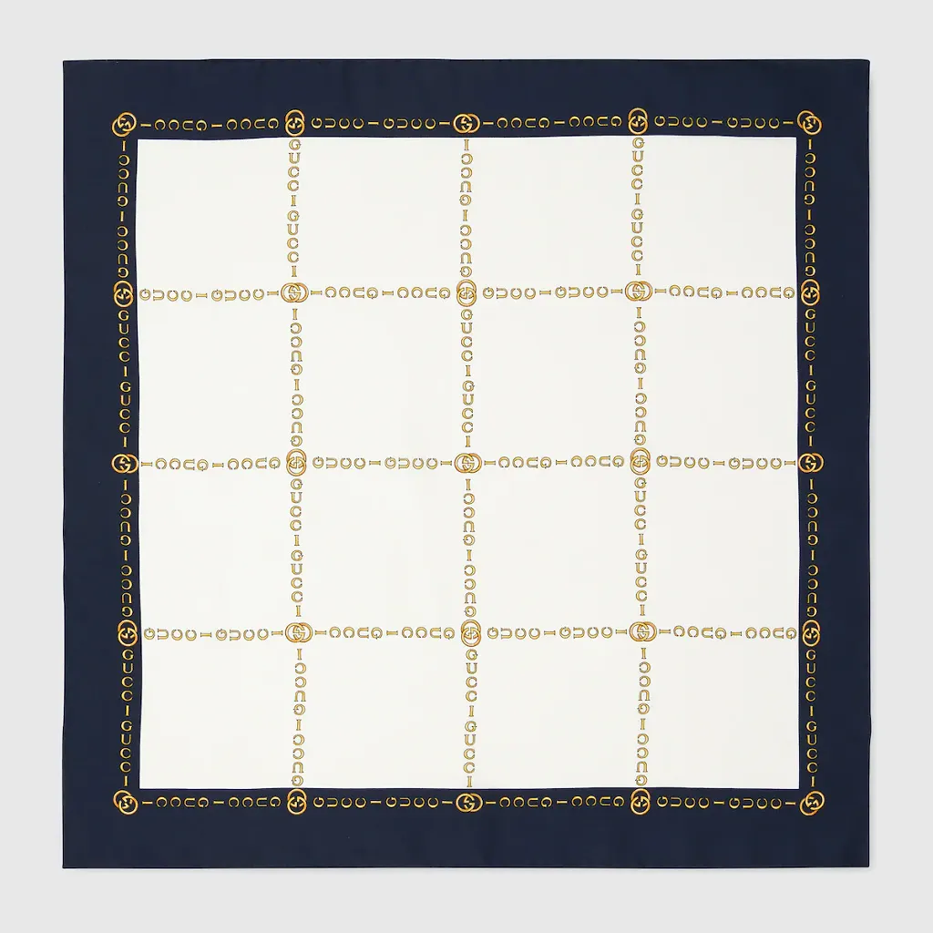 Interlocking G Gucci Chain Silk Pocket Square