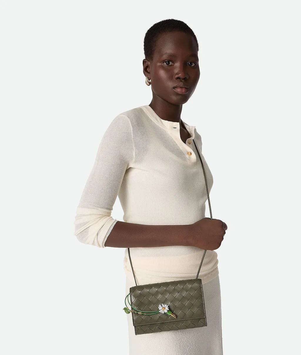 Andiamo Daisy Pouch