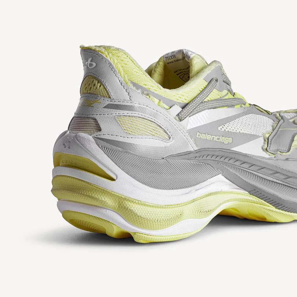 Jet Sneakers