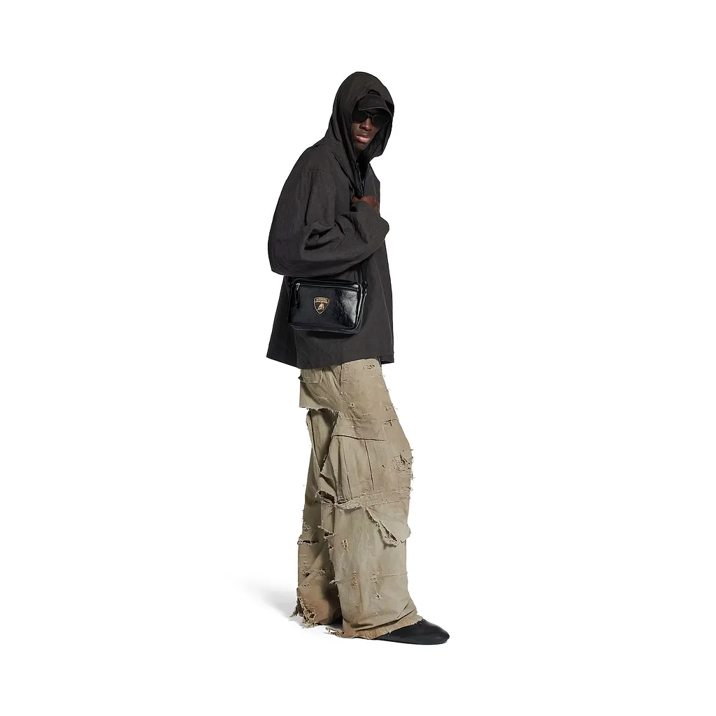 Explorer Shoulder Bag