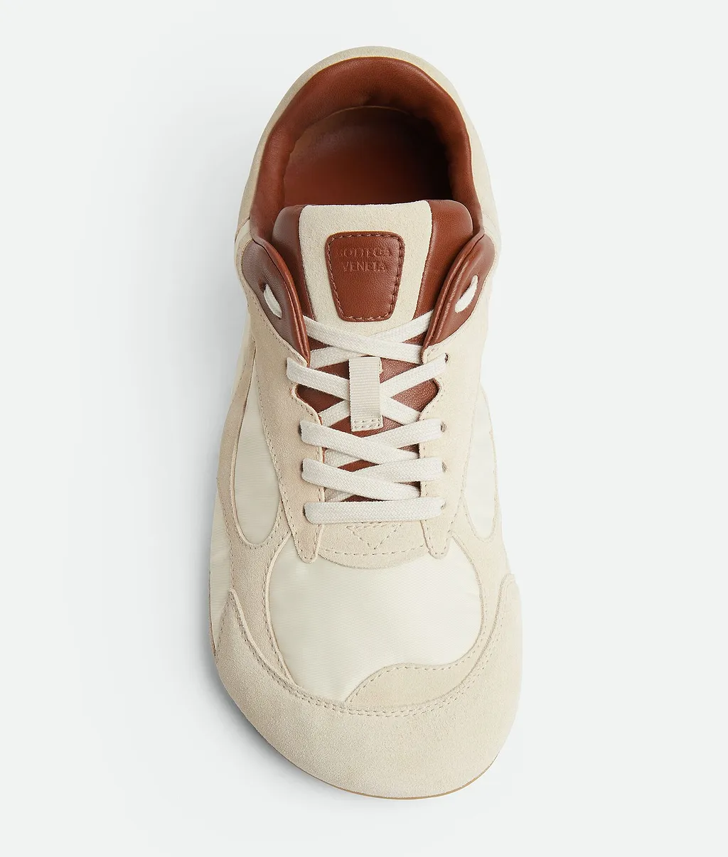 Orbit Flash Sneaker