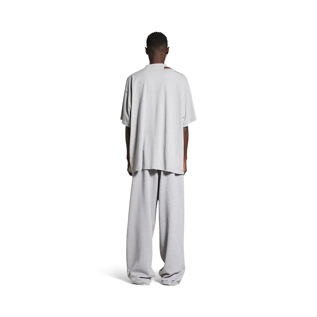 International T-Shirt Oversized