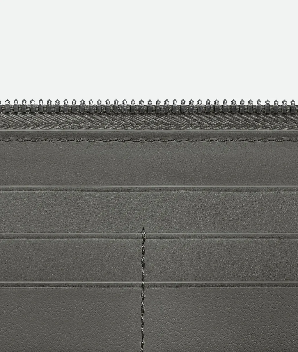 Intrecciato Piccolo Zip Around Wallet