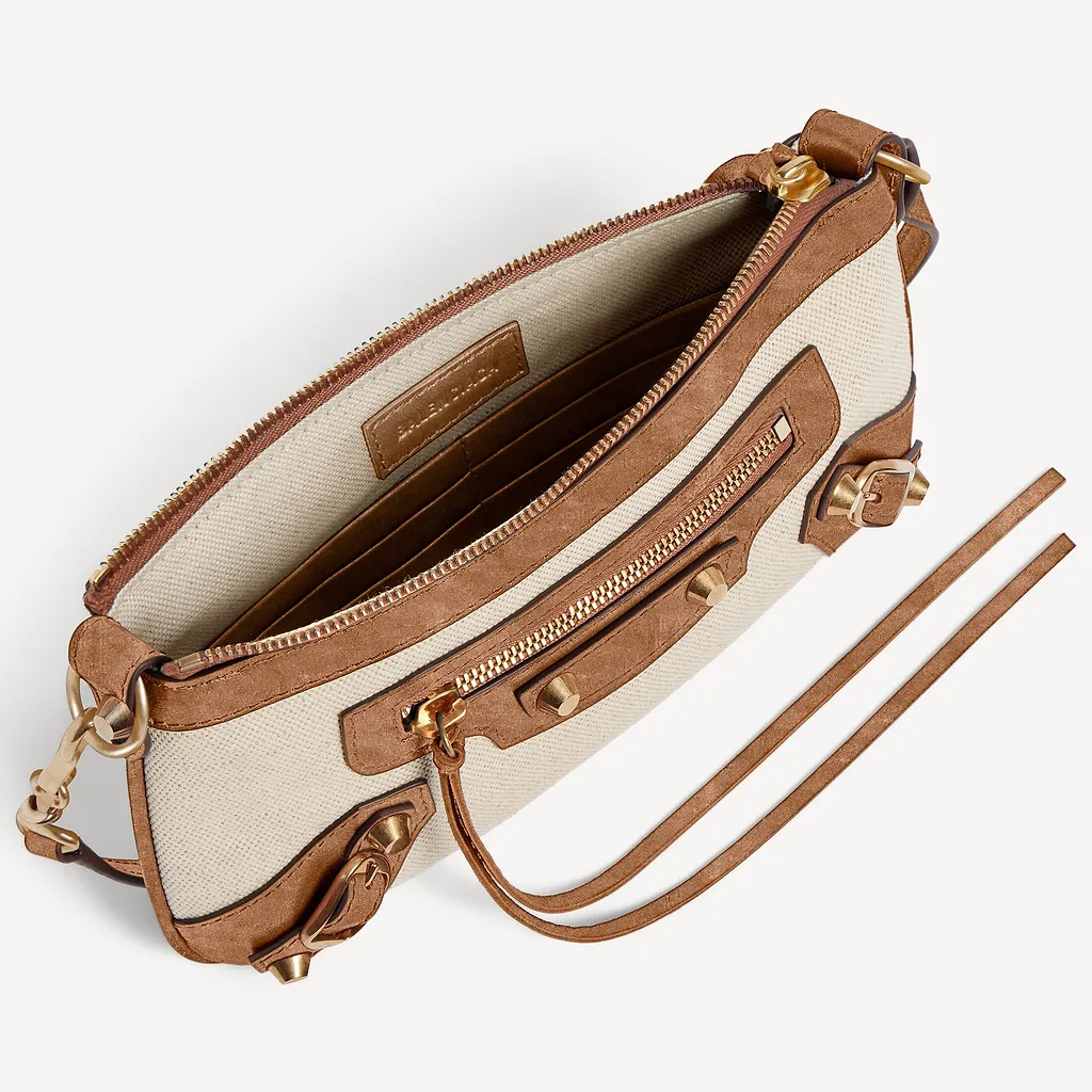 Le City Pouch On Strap