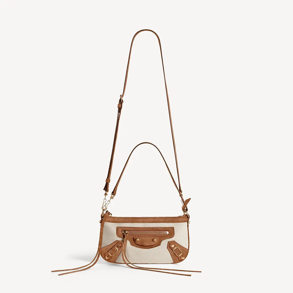 Le City Pouch On Strap
