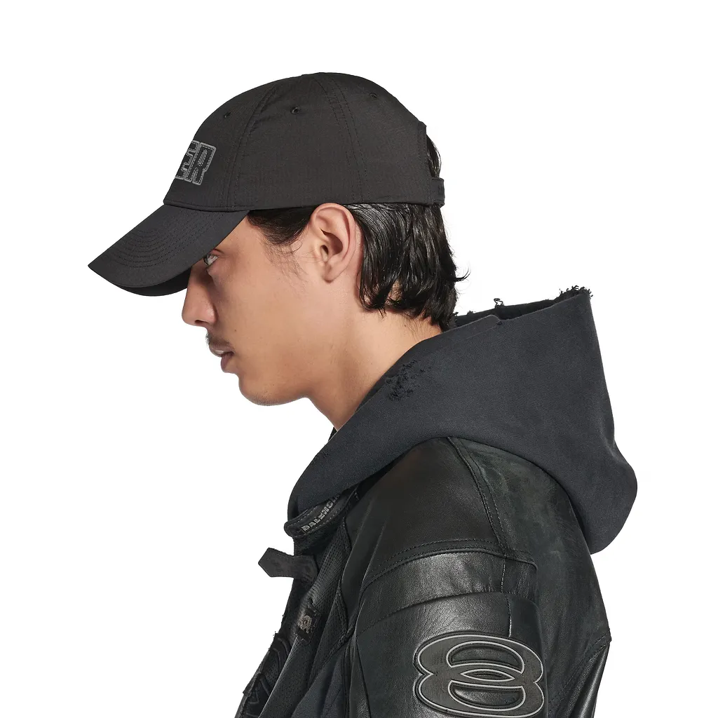 Queer Cap