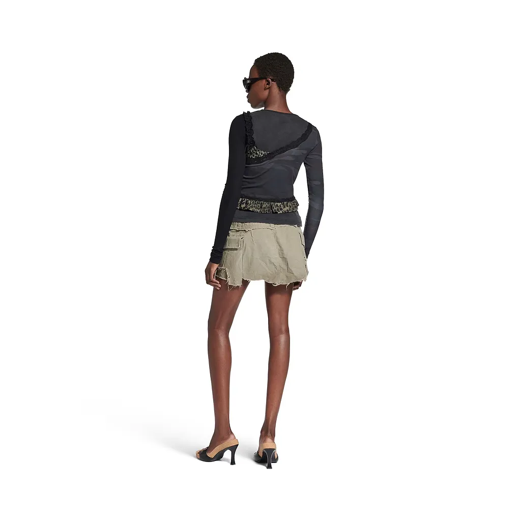 Layered Asymmetric Top