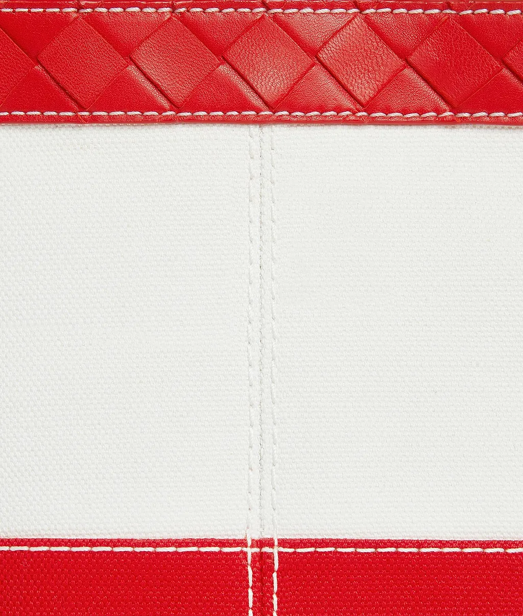 Flip Flap Medium Pouch