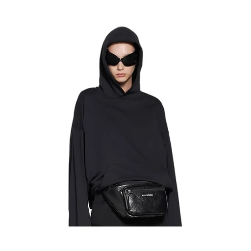 Hoodie Medium Fit