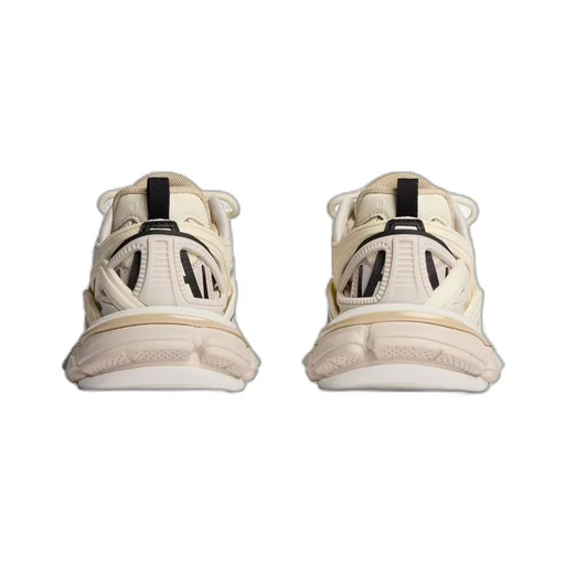 Track.2 Sneaker
