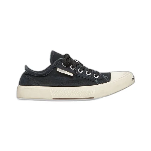 Paris Low Top Sneaker