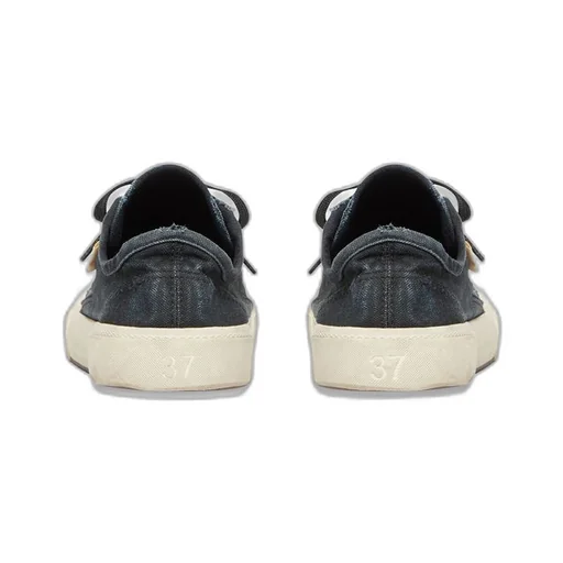 Paris Low Top Sneaker