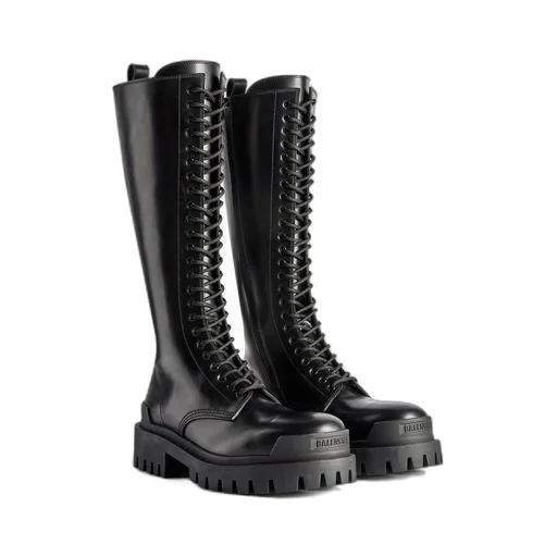 Strike Boot